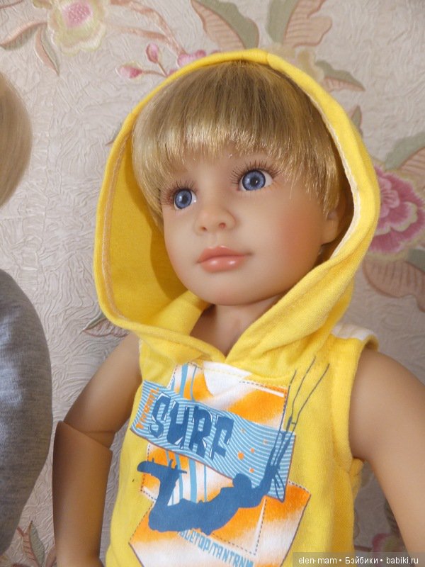 Игорь в капюшоне