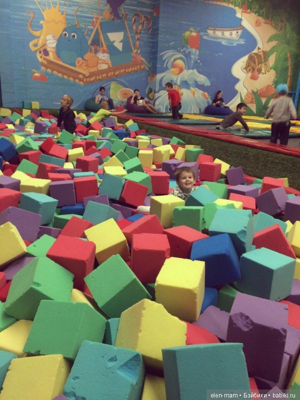 Кубики, игровая зона