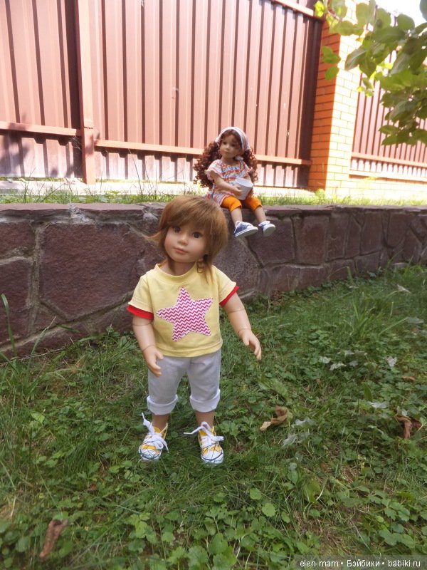 Побежал за ведёрком