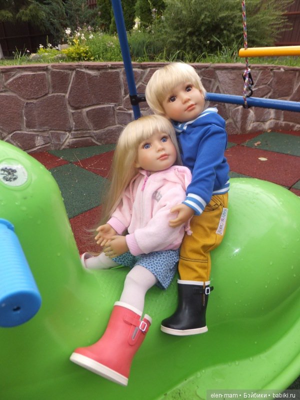 Катаются вместе 2