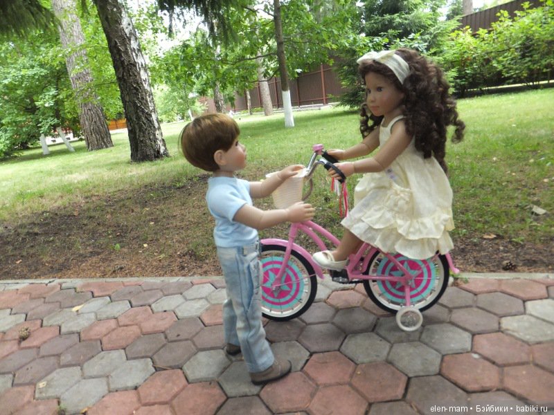 Алистер и Лаура, 2