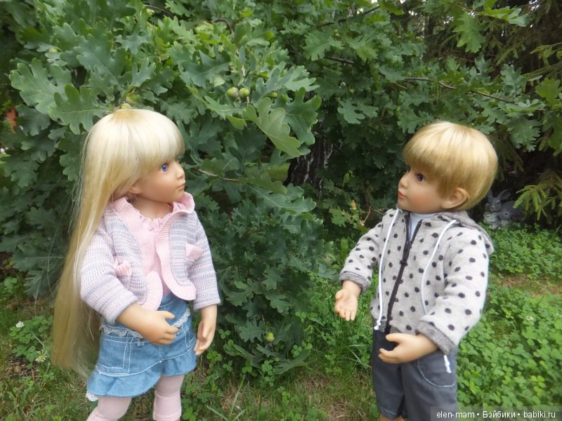 Ребятки у дуба 3