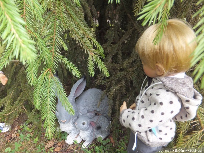 Игорёк и зайчики