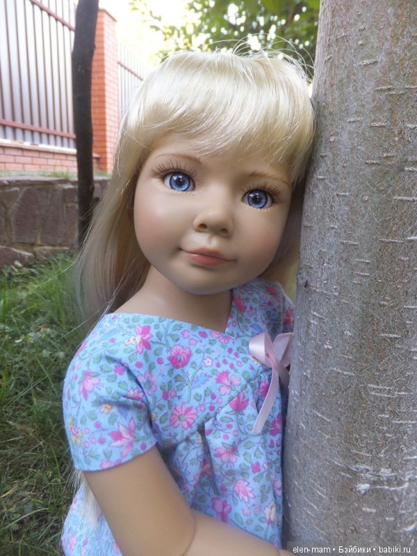 Притихла, задумалась... 3