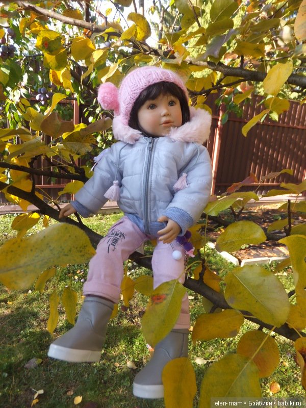 Надин на груше 4