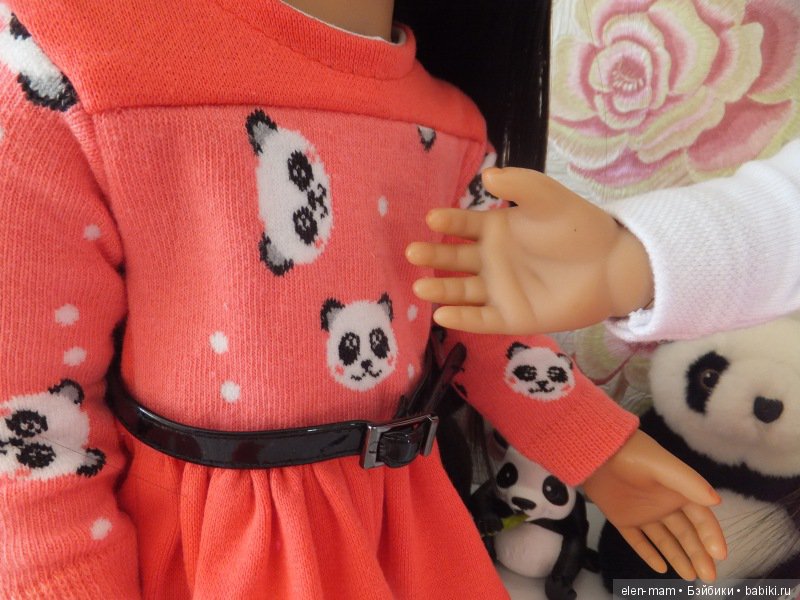 Панды на платье