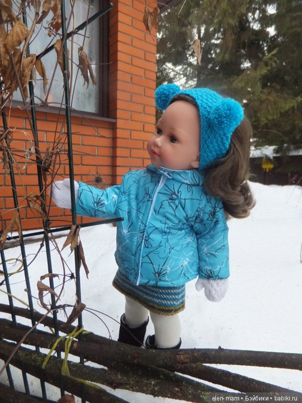 Кукла Корал Vestida de Azul