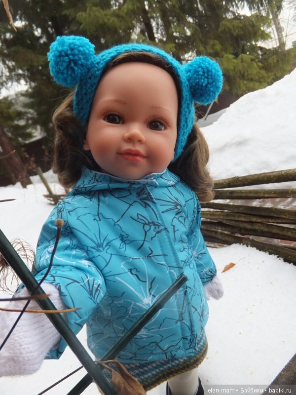 Кукла Корал Vestida de Azul