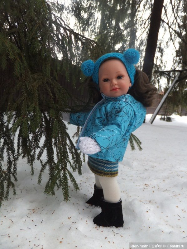 Кукла Корал Vestida de Azul