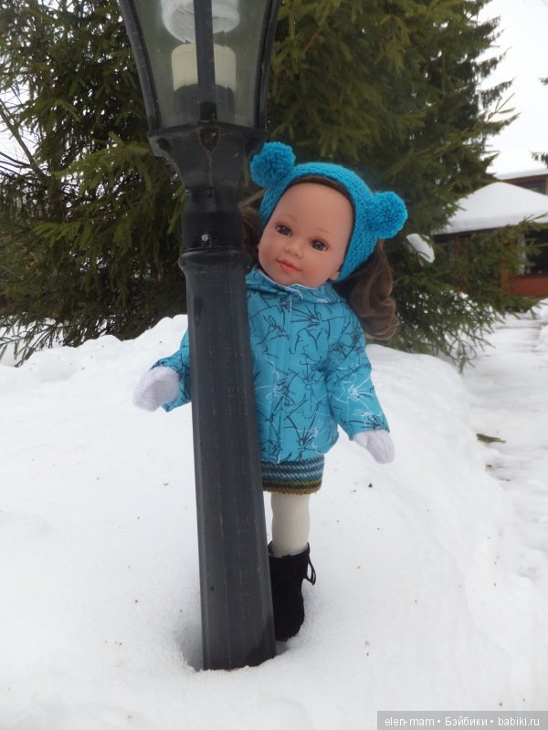 Кукла Корал Vestida de Azul