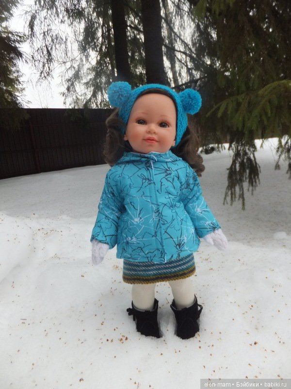 Кукла Корал Vestida de Azul