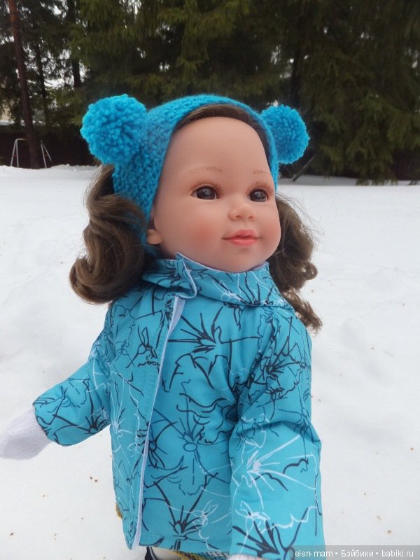 Кукла Корал Vestida de Azul