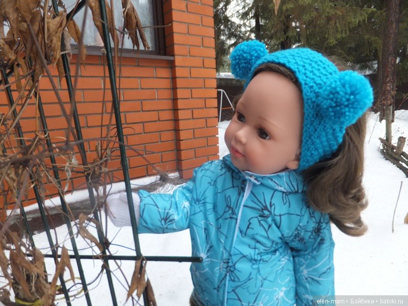 Кукла Корал Vestida de Azul