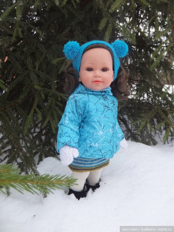 Кукла Корал Vestida de Azul