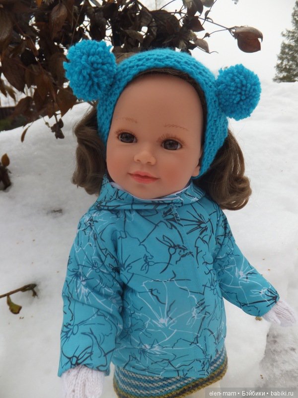 Кукла Корал Vestida de Azul