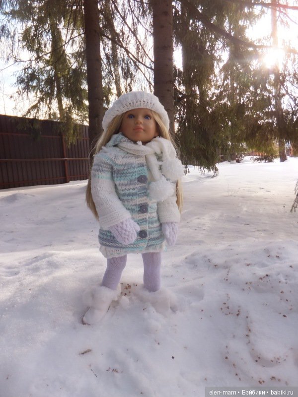 Грейс, Гретта и Лаура. Девчонки Kidz'n'Cats на прогулке