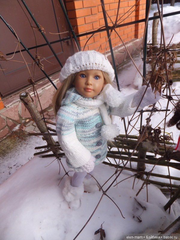 Грейс, Гретта и Лаура. Девчонки Kidz'n'Cats на прогулке