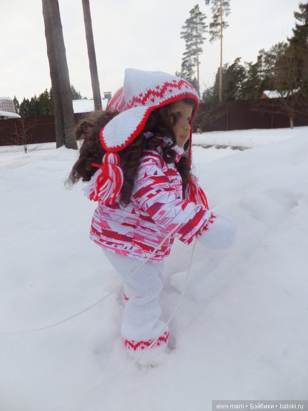 Грейс, Гретта и Лаура. Девчонки Kidz'n'Cats на прогулке (фото 7)