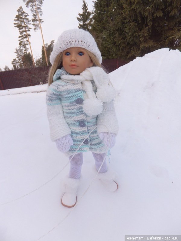 Грейс, Гретта и Лаура. Девчонки Kidz'n'Cats на прогулке