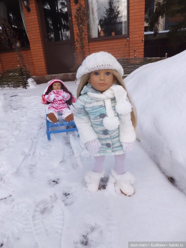 Лауру катают