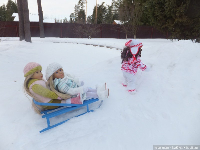 Грейс, Гретта и Лаура. Девчонки Kidz'n'Cats на прогулке (фото 10)