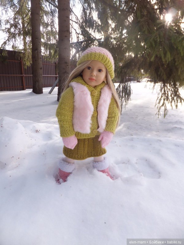 Грейс, Гретта и Лаура. Девчонки Kidz'n'Cats на прогулке