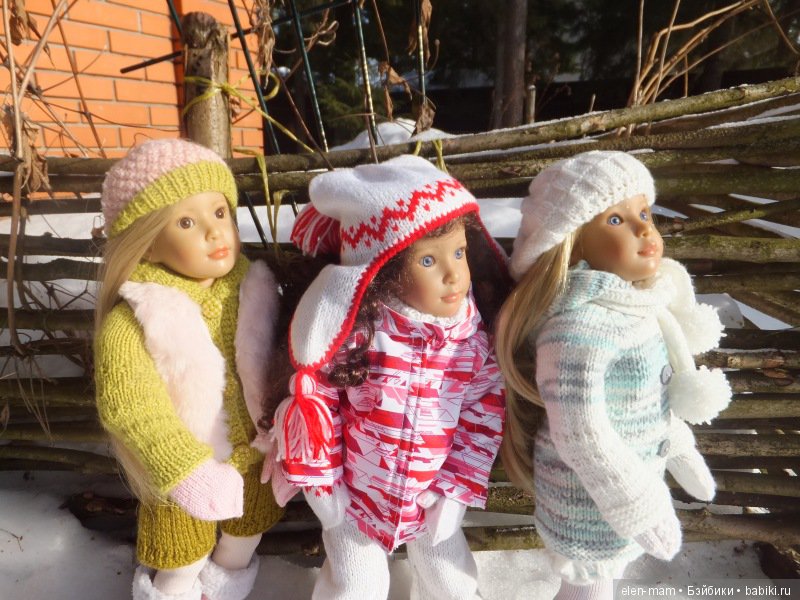 Грейс, Гретта и Лаура. Девчонки Kidz'n'Cats на прогулке