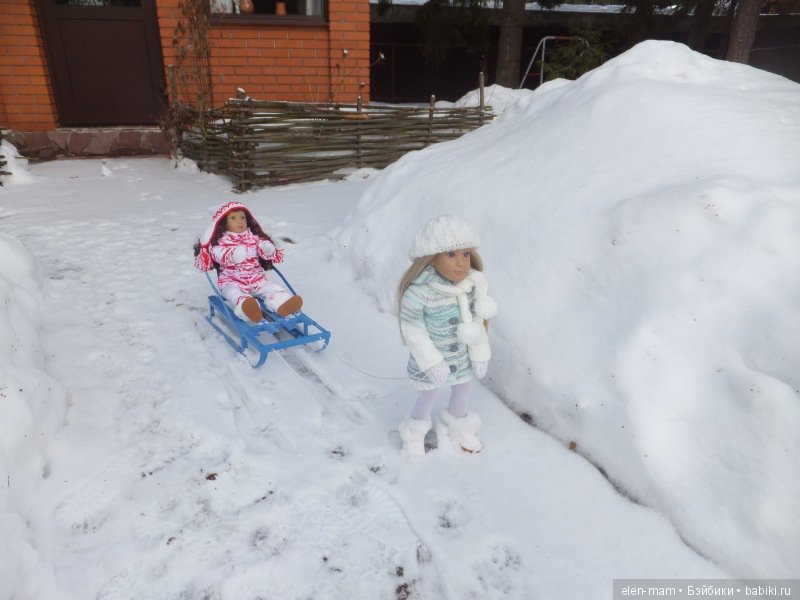 Лауру катают