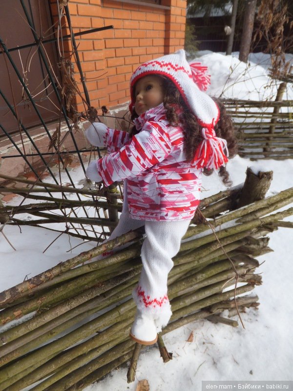 Грейс, Гретта и Лаура. Девчонки Kidz'n'Cats на прогулке