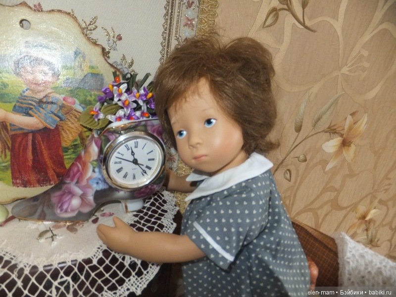 Моменты. Они бывают разные: трогательные, интересные, забавные. И это всё про кукол