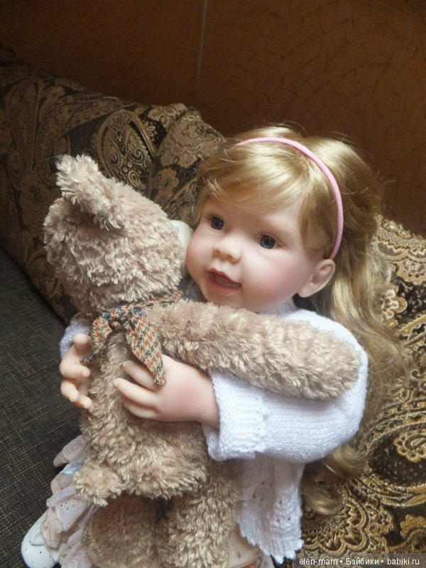 Иринка-балеринка с мишкой