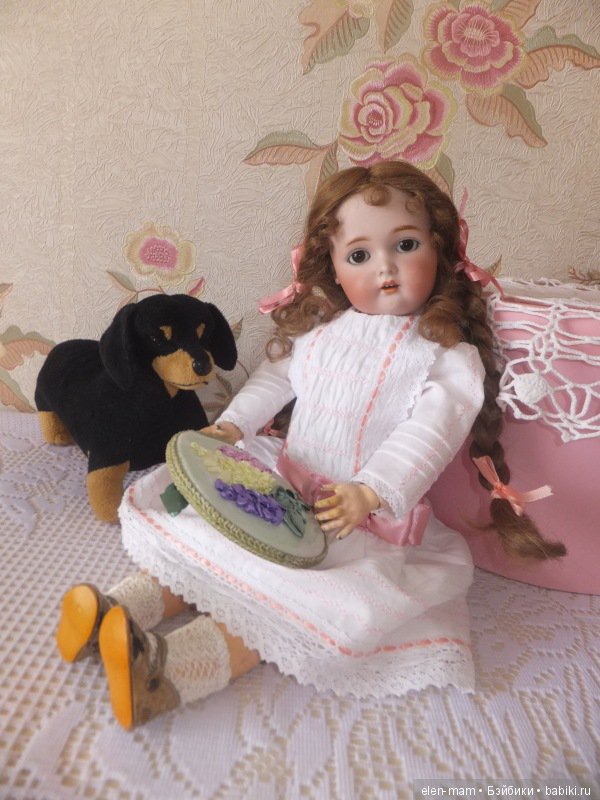 Моменты. Они бывают разные: трогательные, интересные, забавные. И это всё про кукол