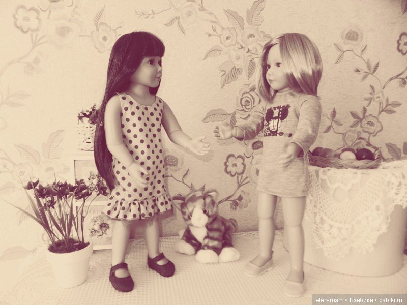 Чёрно-белые фото. Подсматриваем за жизнью кукол Kidz'n'Cats