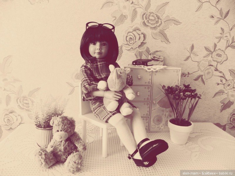 Чёрно-белые фото. Подсматриваем за жизнью кукол Kidz'n'Cats