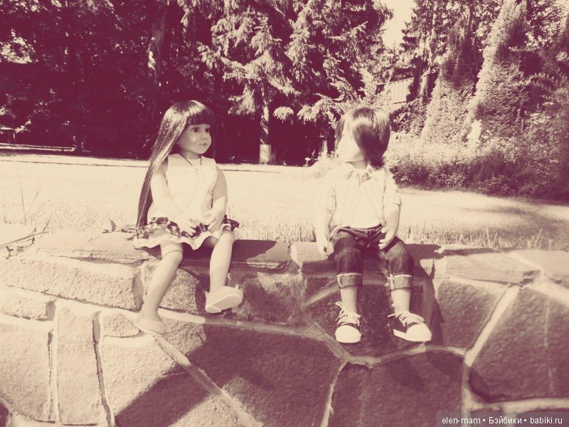 Чёрно-белые фото. Подсматриваем за жизнью кукол Kidz'n'Cats