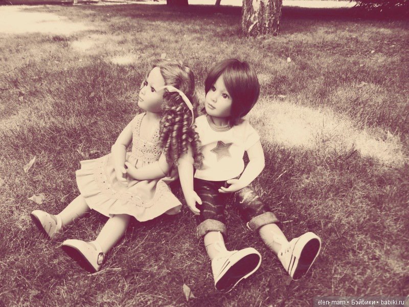 Чёрно-белые фото. Подсматриваем за жизнью кукол Kidz'n'Cats