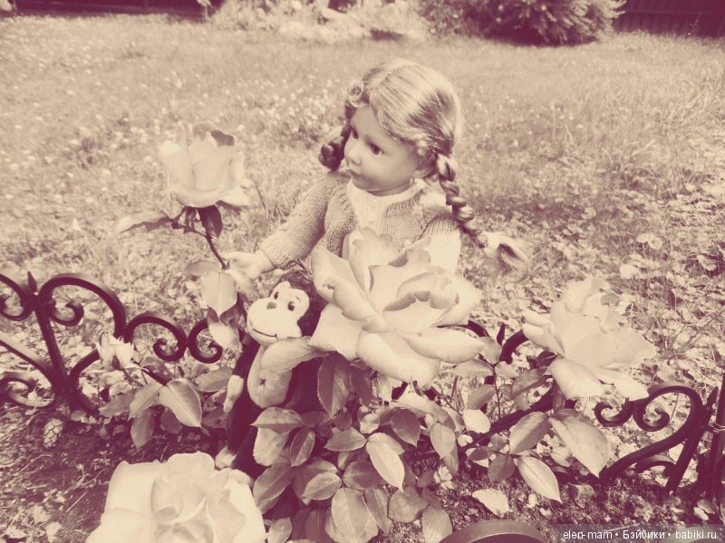 Чёрно-белые фото. Подсматриваем за жизнью кукол Kidz'n'Cats