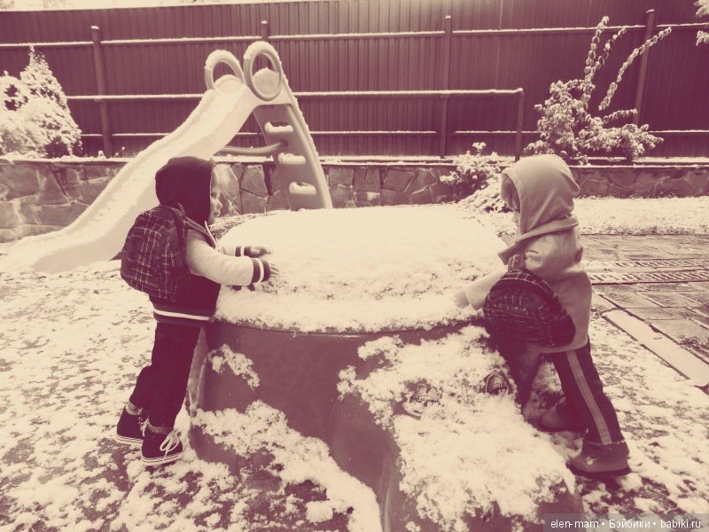 Чёрно-белые фото. Подсматриваем за жизнью кукол Kidz'n'Cats