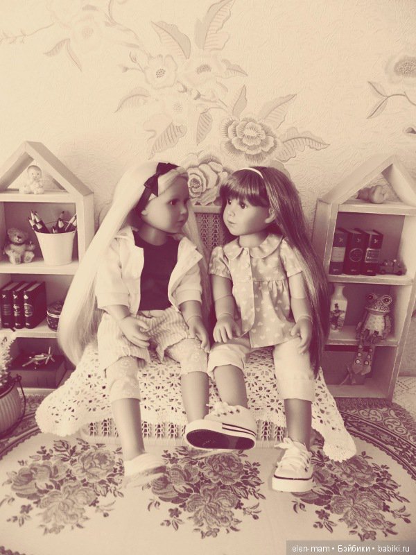 Чёрно-белые фото. Подсматриваем за жизнью кукол Kidz'n'Cats
