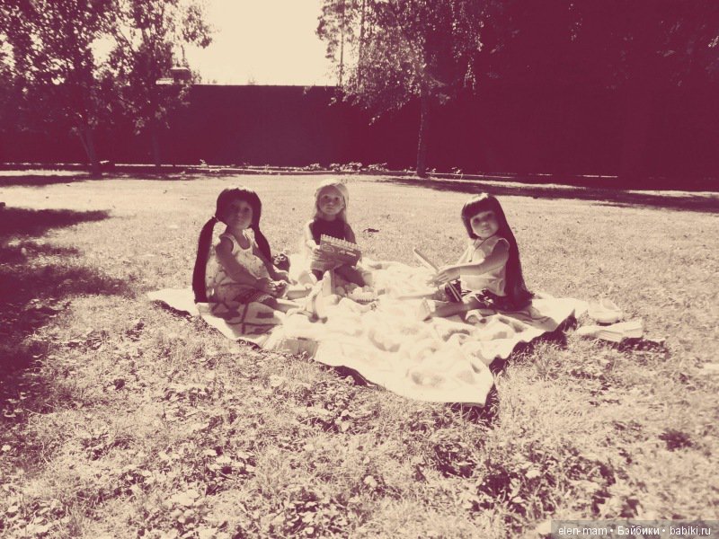 Чёрно-белые фото. Подсматриваем за жизнью кукол Kidz'n'Cats (фото 3)