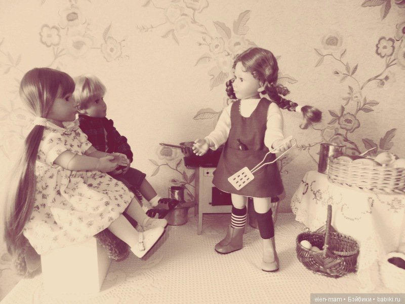 Чёрно-белые фото. Подсматриваем за жизнью кукол Kidz'n'Cats