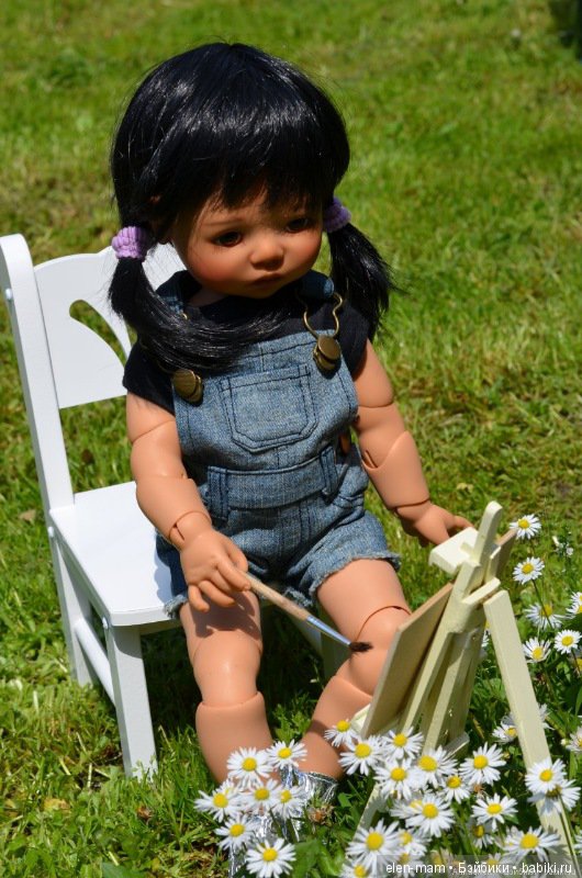 маленькая художница