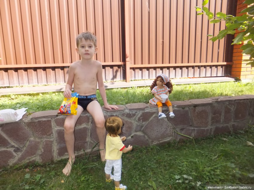Долой гаджеты! Играем на свежем воздухе! Куклы и мы