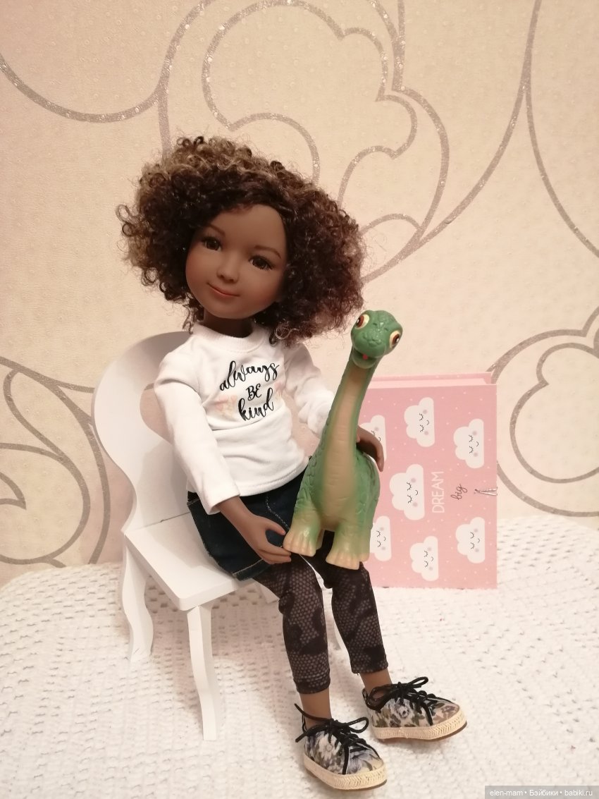 Майя! Ruby Red Fashin Friends