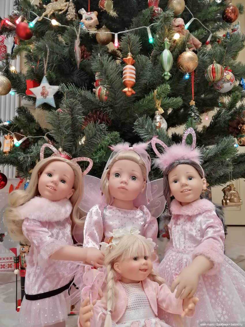 Окончен новогодний бал, а куколки-то остались. Dolls&Dolls