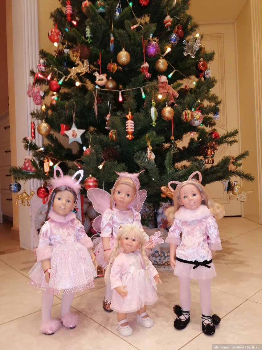 Окончен новогодний бал, а куколки-то остались. Dolls&Dolls