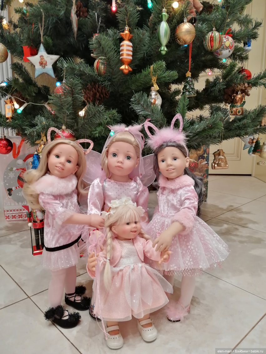 Окончен новогодний бал, а куколки-то остались. Dolls&Dolls