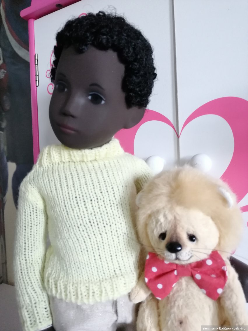 6 мая 2022. Caleb Morgenthaler Sasha doll 👨🏿‍🦱