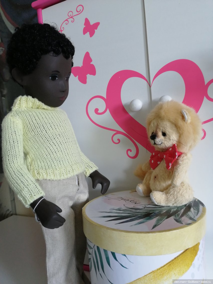 6 мая 2022. Caleb Morgenthaler Sasha doll 👨🏿‍🦱