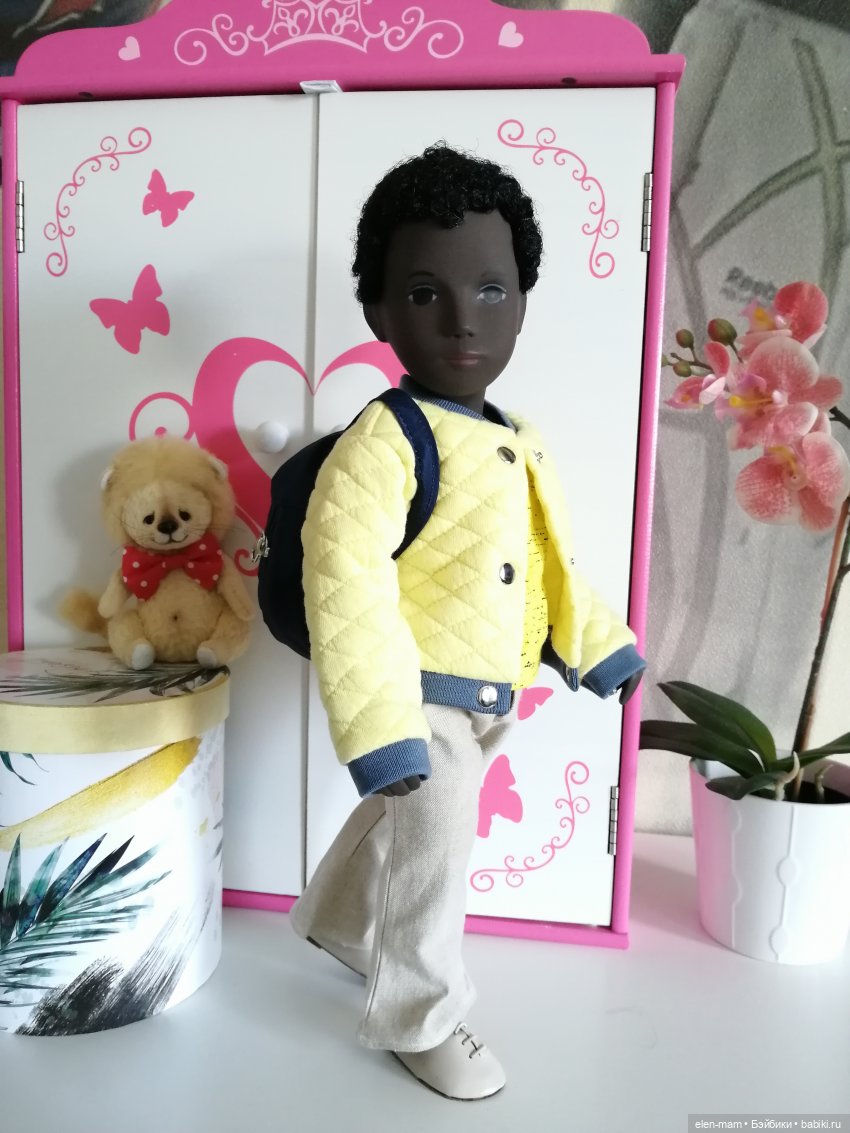 6 мая 2022. Caleb Morgenthaler Sasha doll 👨🏿‍🦱